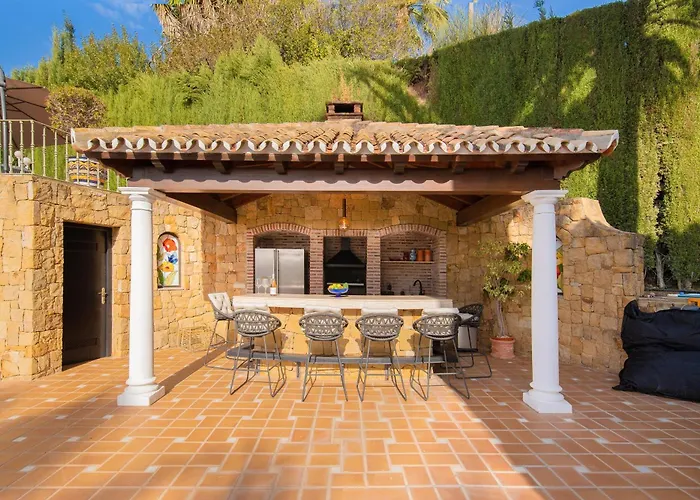 Flores Villa *