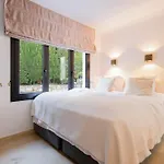 Flores Villa *